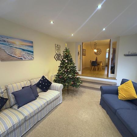Stylish Margate Coastal Home & Parking By Adliv エクステリア 写真