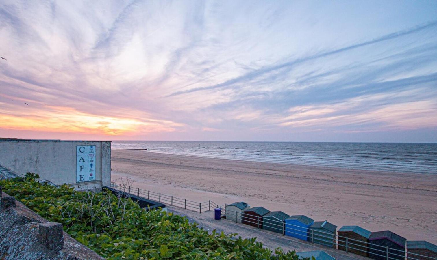 Stylish Margate Coastal Home & Parking By Adliv エクステリア 写真